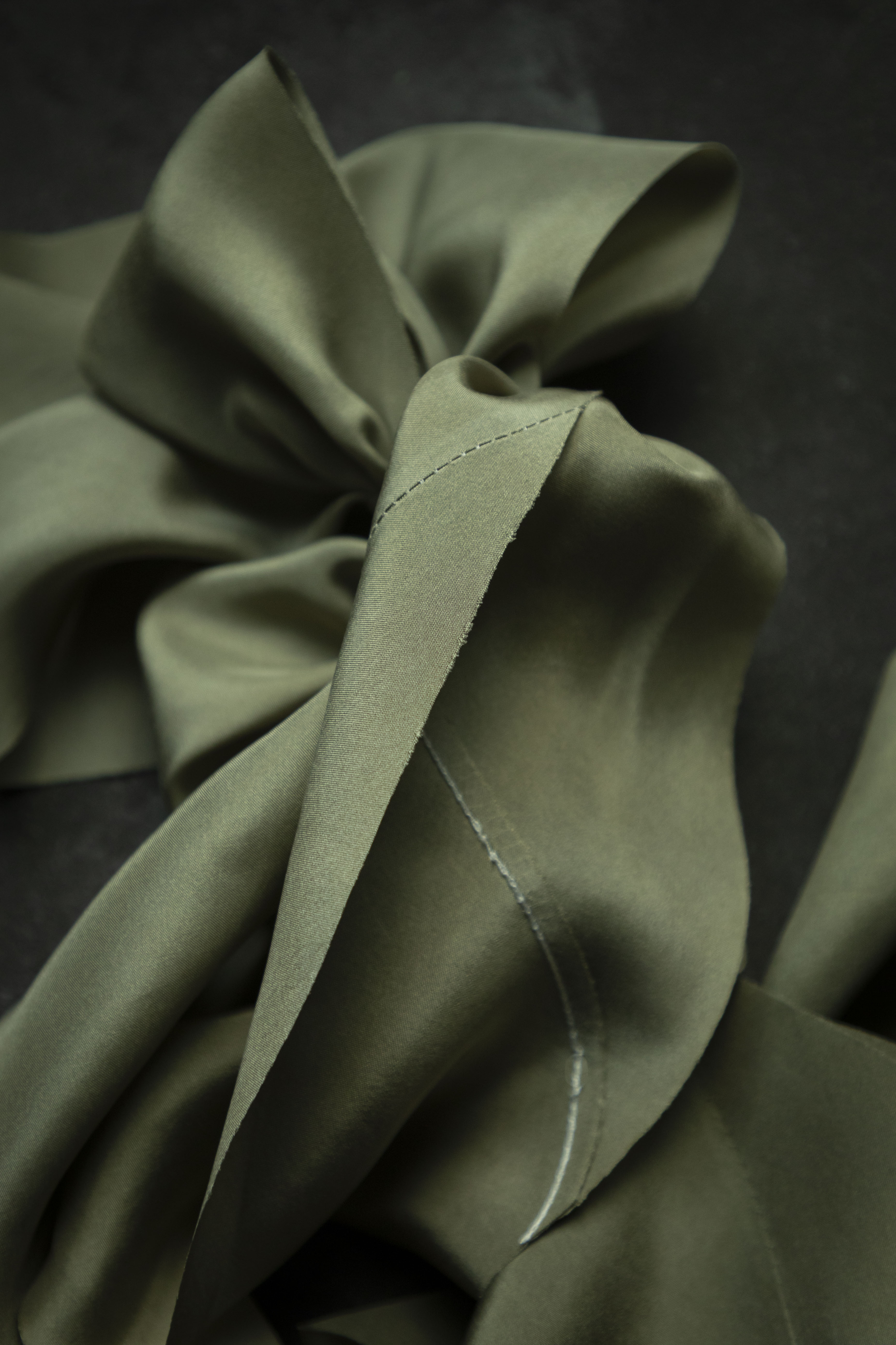 Olive silk ribbon – Silk & Willow